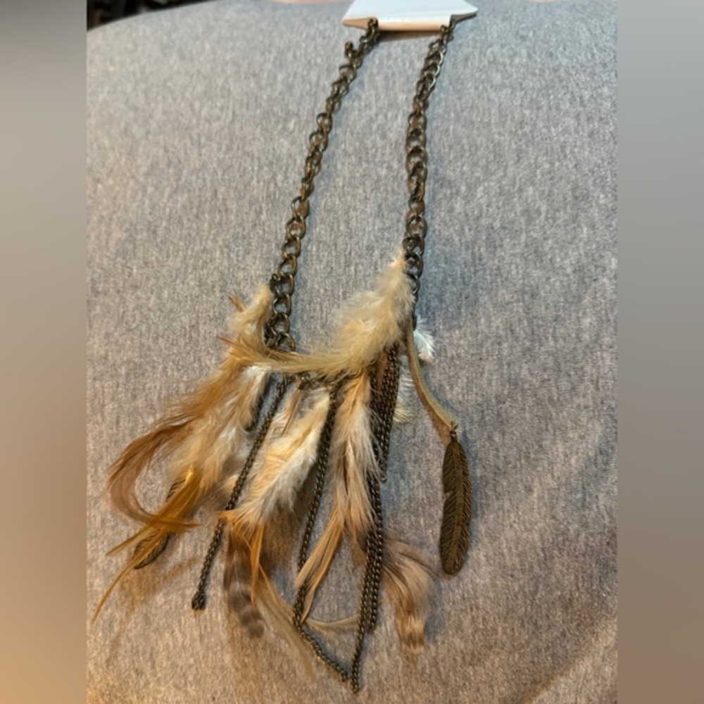 Boho Feather Chain Necklace NWT